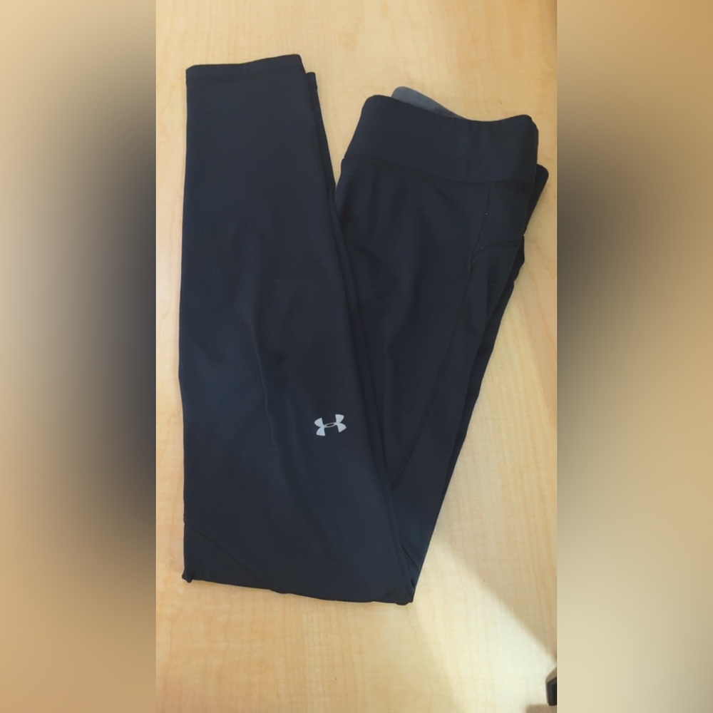Under Armour Dark Leggings with Logo
